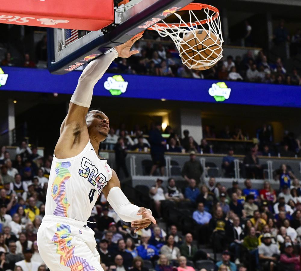 尽管面对强 尽管面对强